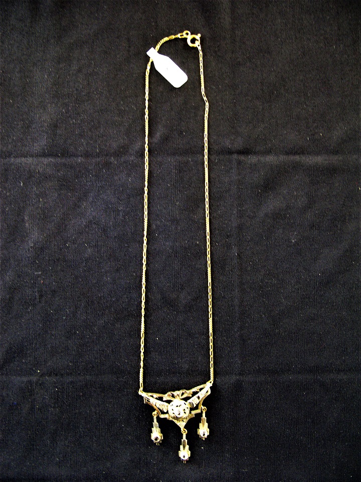 collana - principessa - ambito Italia meridionale (anni venti XX)