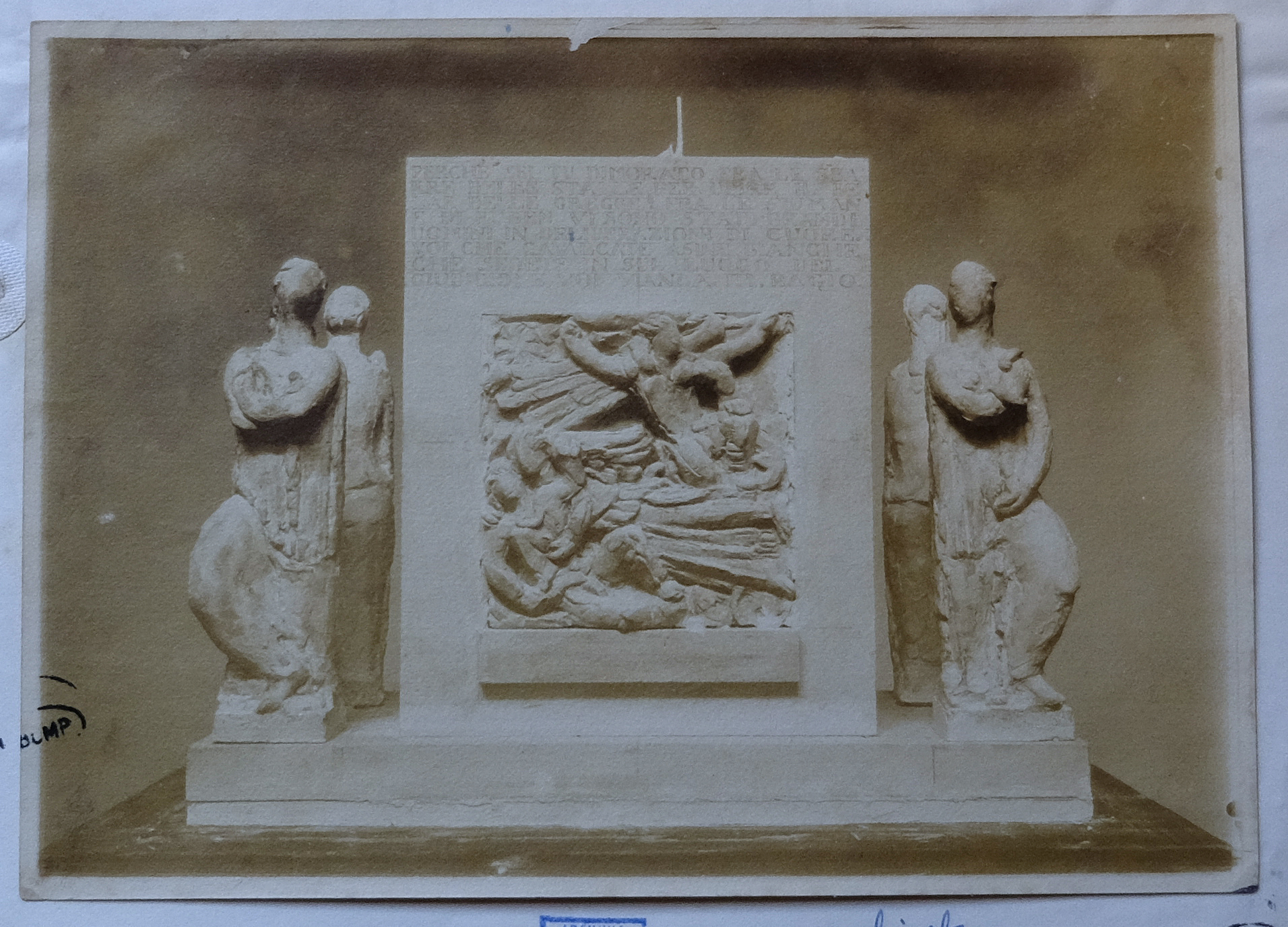 Andreotti, Libero. Monumento ai caduti - Bozzetti (positivo) di Anonimo, Andreotti (prima metà XX)