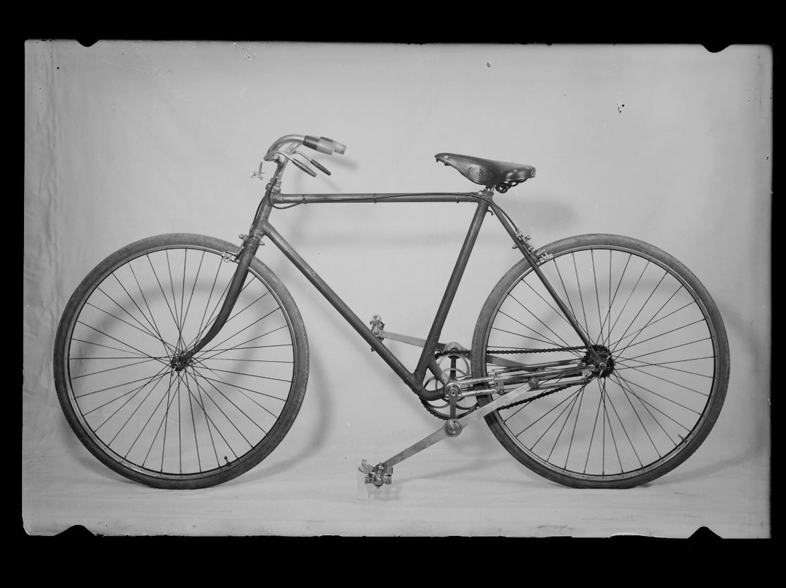 Veicoli - Biciclette - Aziende di biciclette - Ditta Stagni (negativo, insieme) di Zoli, Edgardo (attribuito) (XX)