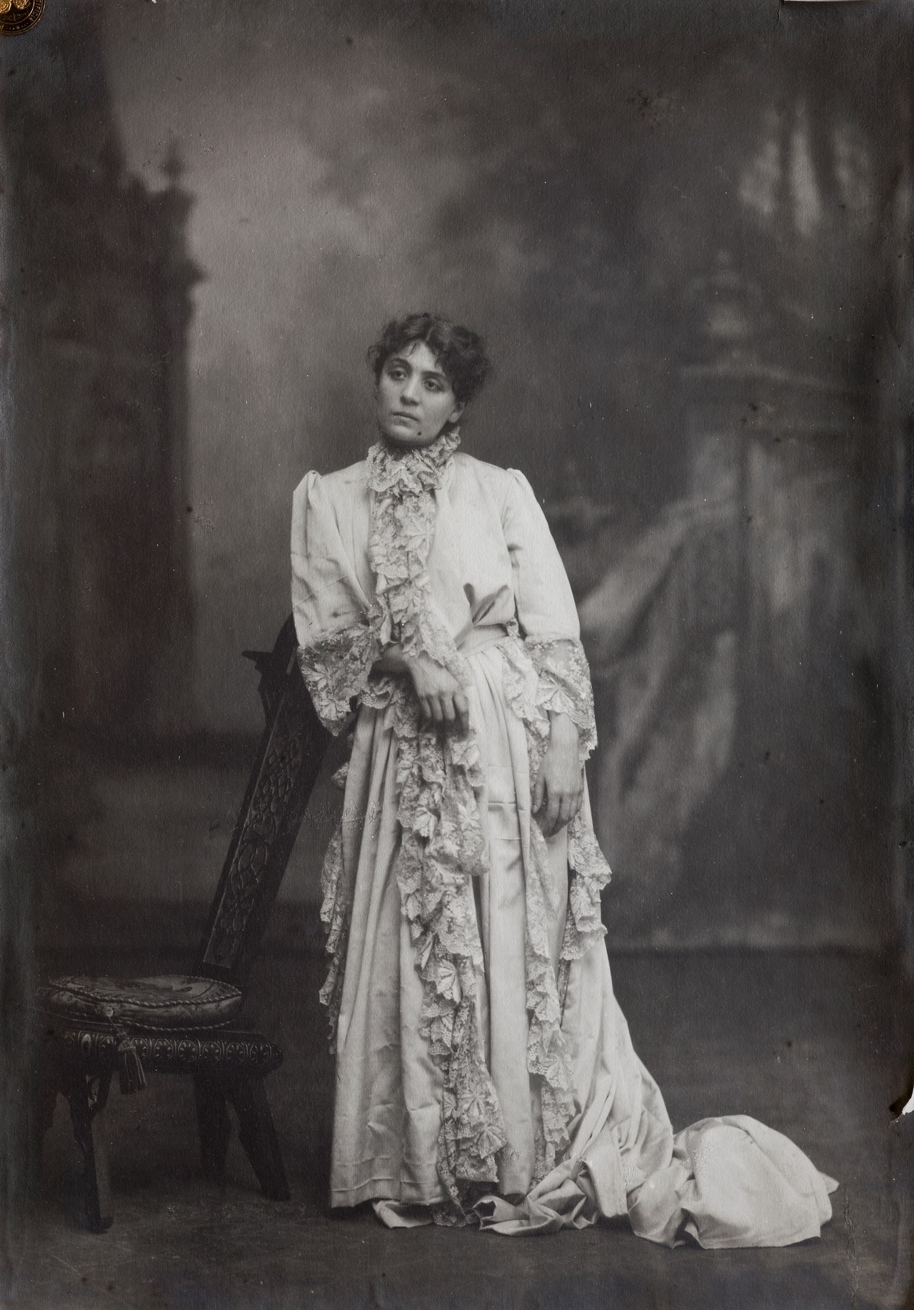 Teatro - Autori teatrali - Alexander Dumas figlio (1824-1895) – Drammi - La dame aux camélias (positivo) di Anonimo (ultimo quarto XXI)