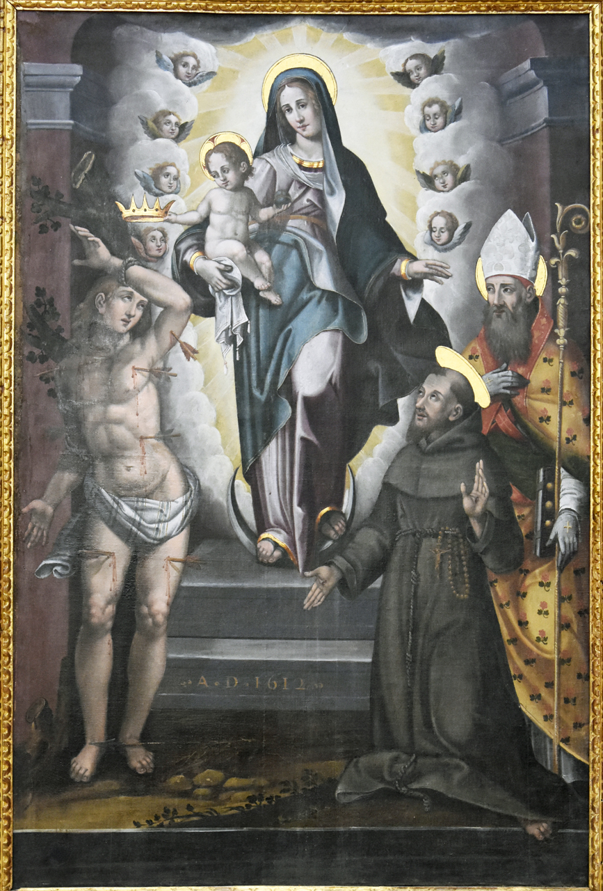 Madonna con Bambino e angeli tra San Sebastiano, San Francesco d'Assisi e Santo vescovo (dipinto, elemento d'insieme) di Sensini Pietro Paolo (attribuito) (XVII)