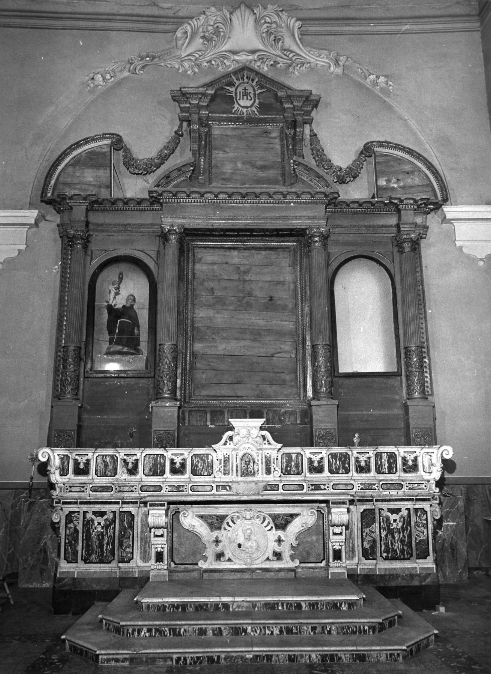 altare maggiore - bottega molisana (inizio/ fine sec. XVII)