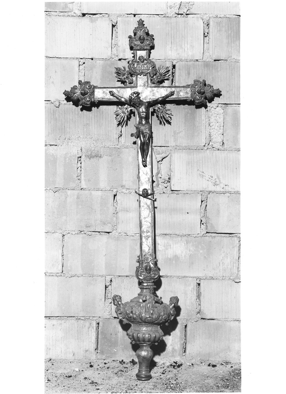 croce processionale, opera isolata di De Blasio Domenico (inizio sec. XVIII)
