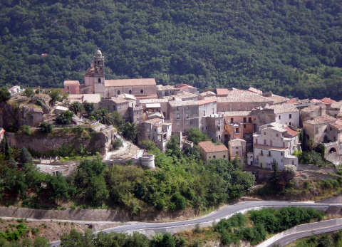 centro storico, di crinale, difensivo, Belmonte Calabro, Bellomontis castrum (denominazione originaria, 1270) (XIII)