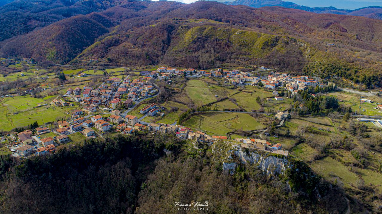 centro storico, collinare, Domanico (XV)