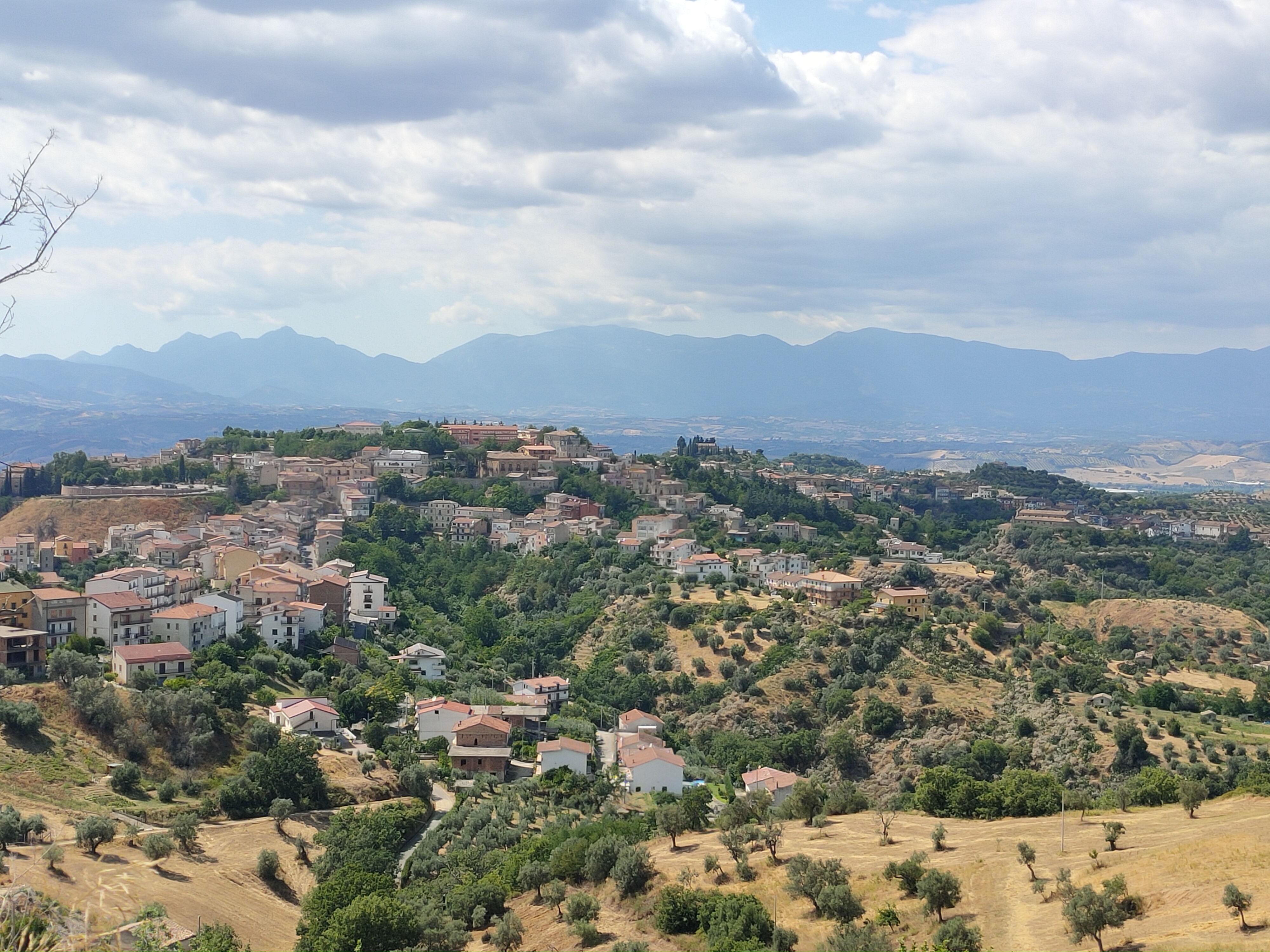 centro storico, collinare, agricolo, di crinale, Bisignano, Besidia (denominazione storica, epoca romana), Bisuntia (denominazione storica, dal VIII sec.) (IV a.C)