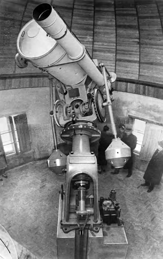 telescopio, riflettore di Carl Zeiss (prima metà XX) <br>Condizioni d'uso: <a class='link-esterno' href='https://docs.italia.it/italia/icdp/icdp-pnd-circolazione-riuso-docs/it/v1.0-giugno-2022/testo-etichetta-BCS.html' target='_bcs'>Beni Culturali Standard (BCS)</a>