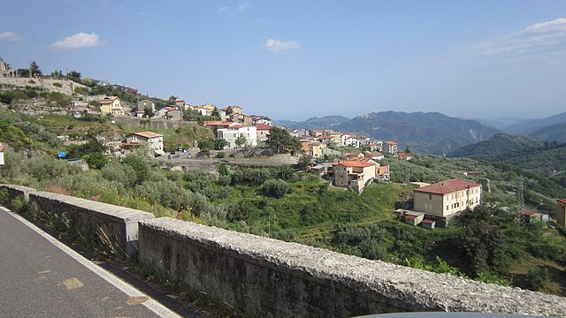 centro storico, di mezzacosta, collinare, montano, Albi (non determinabile)