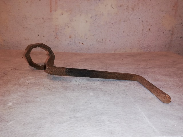 Chiave per botte, STRUMENTI E ACCESSORI/ AGRO-SILVO-PASTORALI