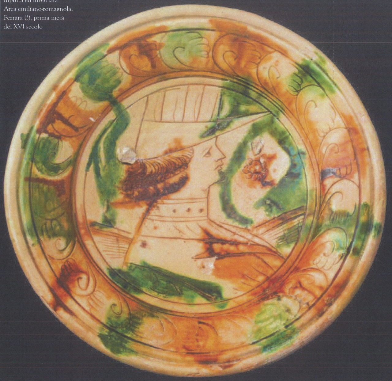 busto maschile con motivi decorativi geometrici e vegetali (piatto, opera isolata) - bottega emiliano-romagnola (prima metà XVI)