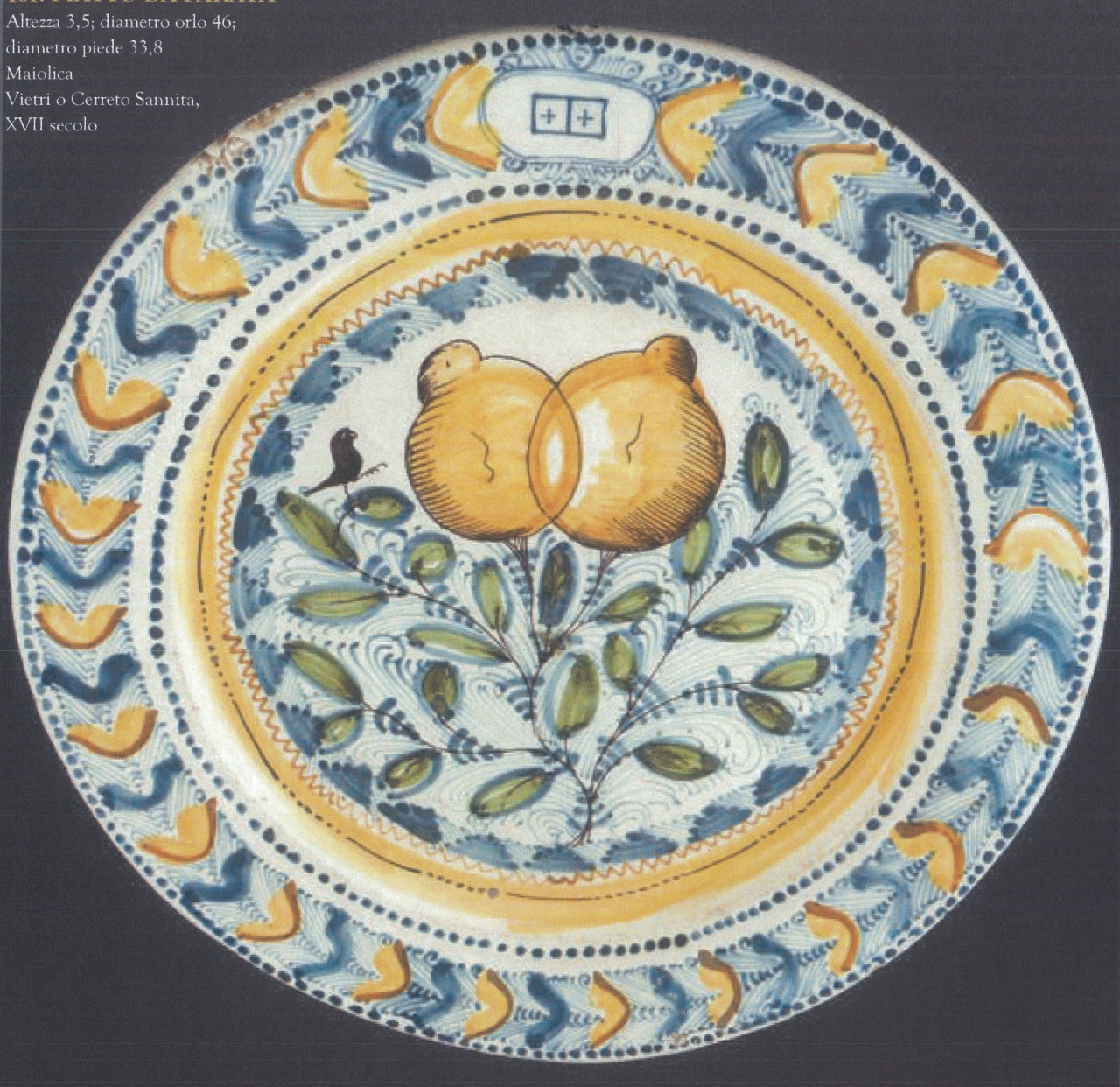 limoni con motivi decorativi geometrici e vegetali (piatto da parata, opera isolata) - bottega di Vietri (XVII)