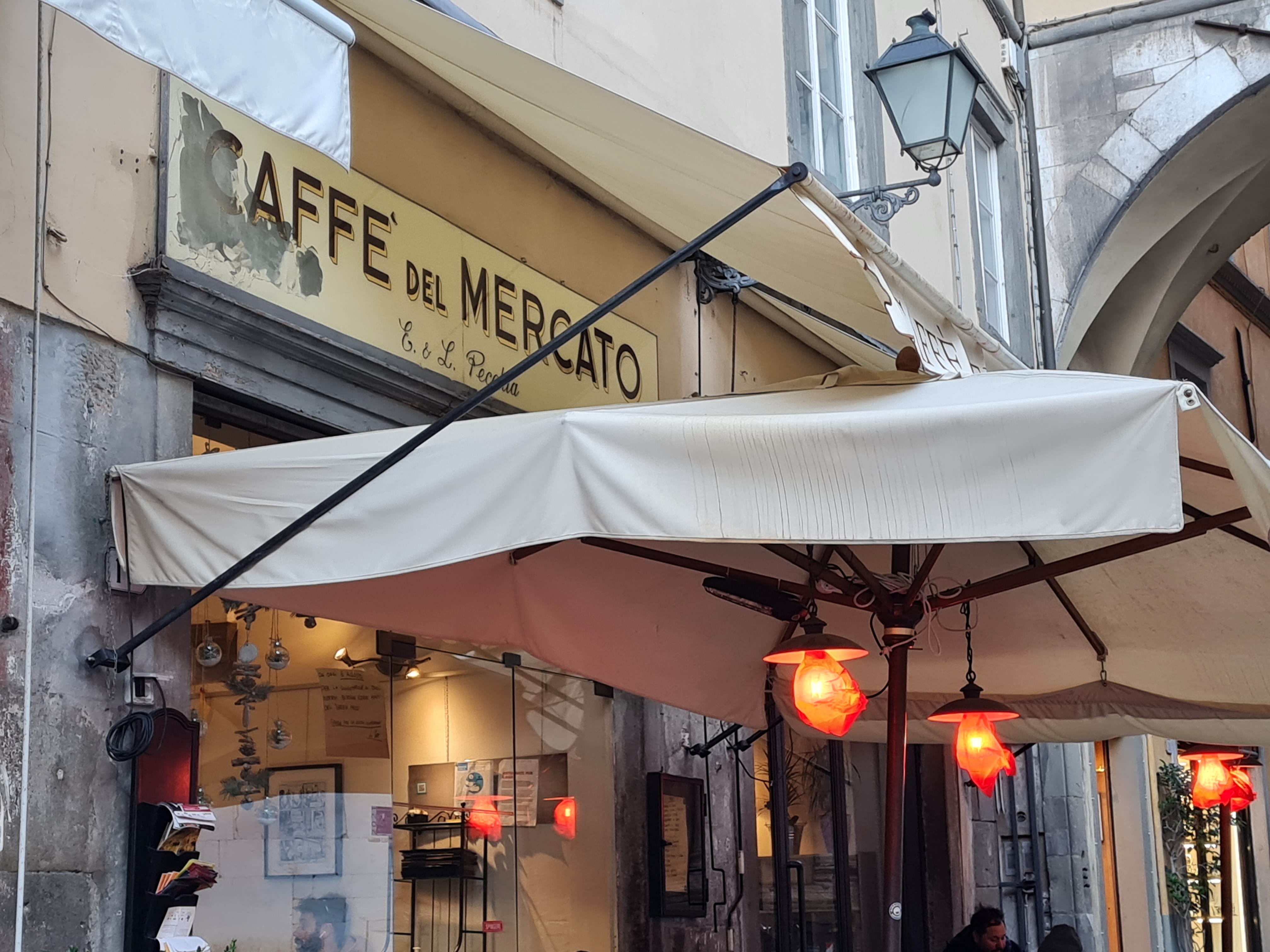 bar ristorante, Caffè del Mercato – Il Peschino (secondo quarto XVI)