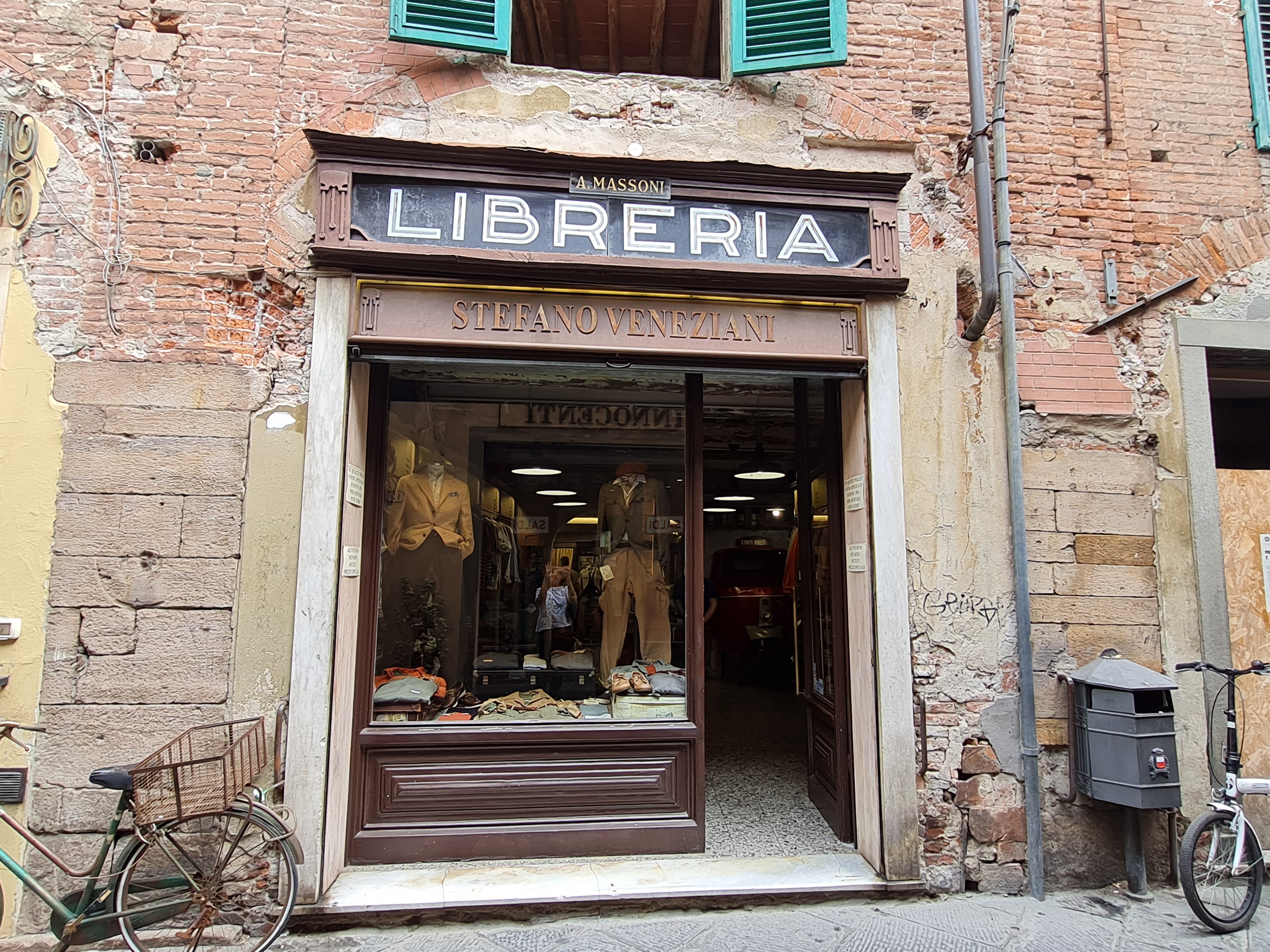 bottega, negozio di abbigliamento, Stefano Veneziani srl, Libreria Massoni (denominazione originaria storica) (anni trenta XX)