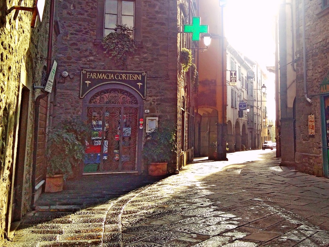 farmacia, Farmacia Cortesini ((?) XVIII)