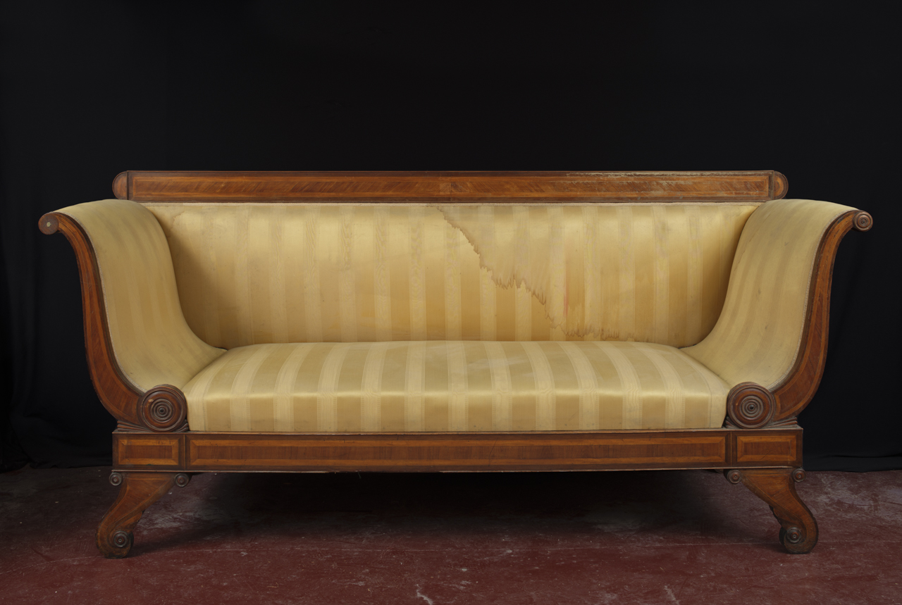 divano, opera isolata - ambito Italia nord-occidentale (prima metà XIX)