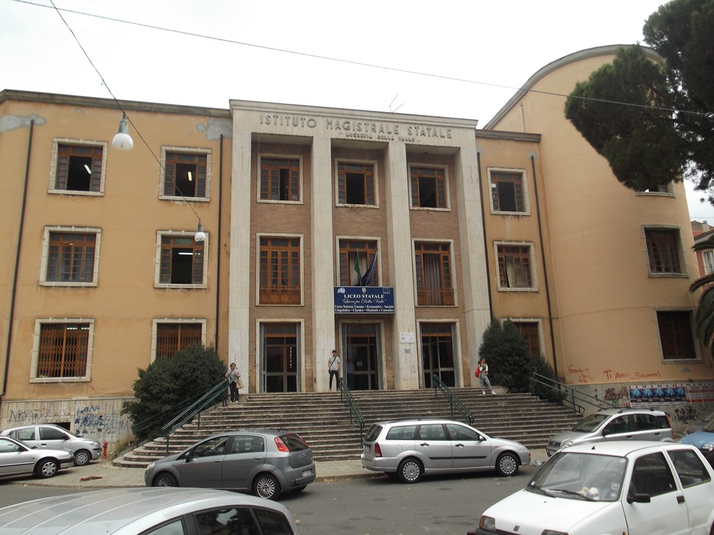 palazzo, ISTITUTO MAGISTRALE "LUCREZIA DELLA VALLE" (non determinabile)