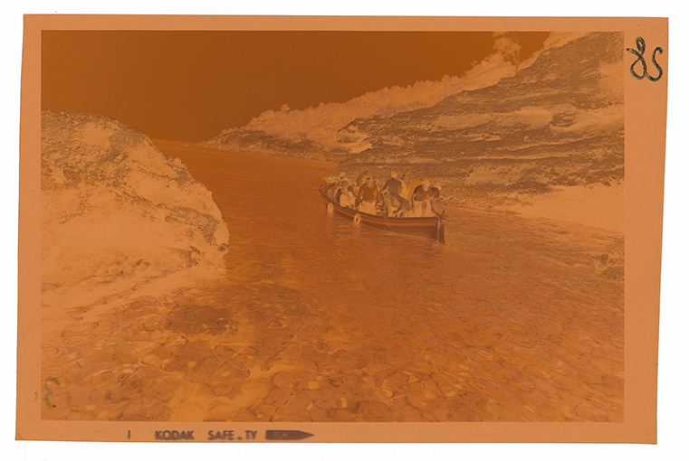 Isole Tremiti - San Domino - accesso ad una cala (negativo) di Ficarelli fotostampa studio fotografico (XX)