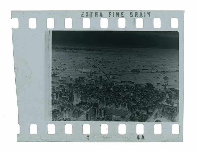 Putignano - Veduta aerea (negativo) di Anonimo (XX)