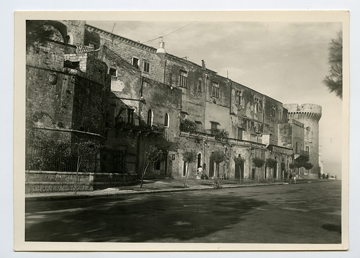 Conversano - Il Castello (positivo) di Anonimo (XX)