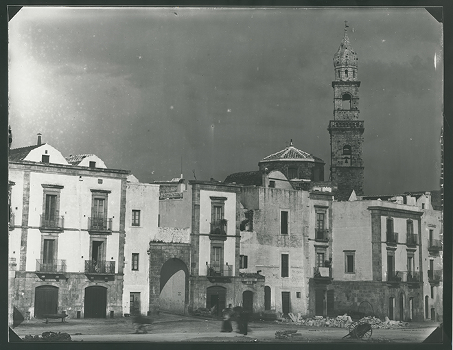 Putignano - Veduta di Porta Nuova (positivo) di Anonimo (XX)