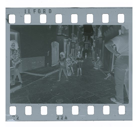 Putignano - Centro storico (negativo) di Anonimo (XX)