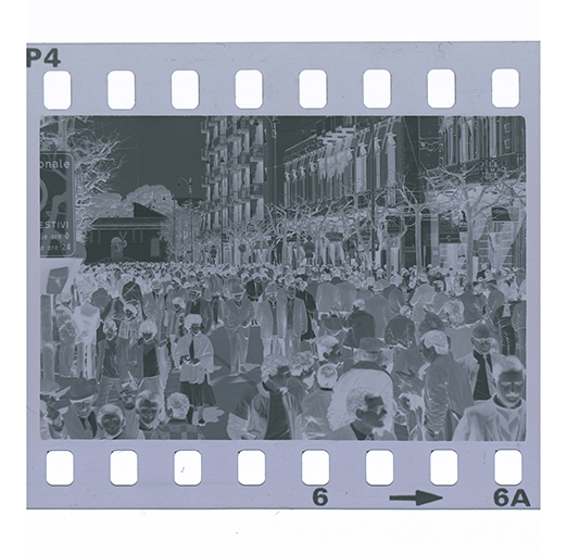 Putignano - Veduta di Corso Umberto I (negativo) di Anonimo (XX)