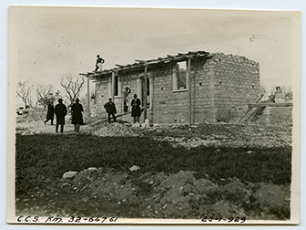 Bari-Barletta. Costruzione della linea ferroviaria - Casa cantoniera (positivo) di Anonimo (XX)
