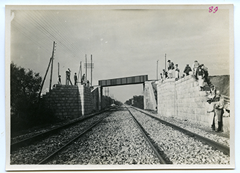 Fesca (Bari) - Varo del Cavalcavia lungo la linea ferroviaria Bari-Barletta (positivo) di Anonimo (XX)