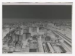 Bari - Veduta aerea della città dalla stazione verso il lungomare (negativo) di Ficarelli, Michele (XX)
