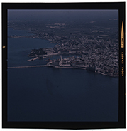 Trani - veduta aerea (diapositiva) di Ramosini, Vitaliano, Stagnani, Vittorio (XX)