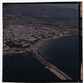 Manfredonia - veduta aerea del castello e della città (diapositiva) di Ramosini, Vitaliano, Stagnani, Vittorio (XX)