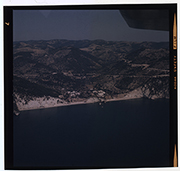 Baia delle Zagare (Mattinata) - veduta aerea (diapositiva) di Ramosini, Vitaliano, Stagnani, Vittorio (XX)