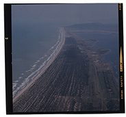 Lesina - veduta aerea della duna (diapositiva) di Ramosini, Vitaliano, Stagnani, Vittorio (XX)