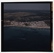 Campomarino (Taranto) - veduta aerea della città e di Torre Moline (diapositiva) di Ramosini, Vitaliano, Stagnani, Vittorio (XX)