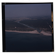 Castellaneta (Taranto) - veduta aerea della foce del fiume Lato e di Torre Lato (diapositiva) di Ramosini, Vitaliano, Stagnani, Vittorio (XX)