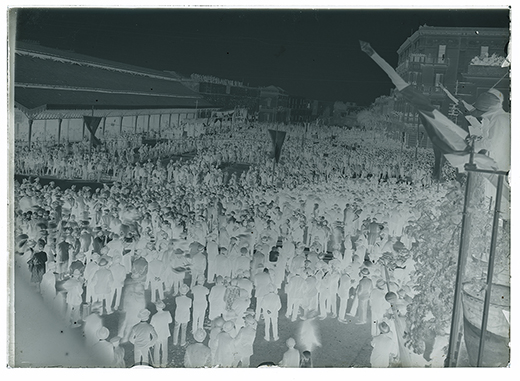 Lecce - Inaugurazione della fontana dell'acquedotto pugliese (negativo) di Anonimo (XX)
