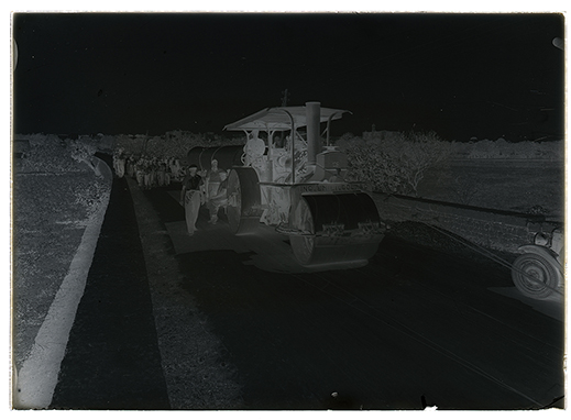 Santa Maria di Leuca - Trasporto della colonna terminale (negativo) di Anonimo (XX)