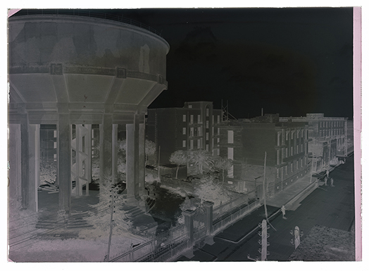 Lecce - Serbatoio pensile e case per i dipendenti dell'Acquedotto (negativo) di Anonimo (XX)