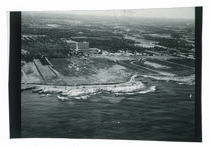 Mola di Bari - veduta aerea (diapositiva) di anonimo (XX)