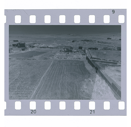 Canosa di Puglia, paesaggio (negativo) di anonimo (XX)