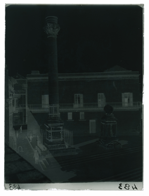 Brindisi - Colonna romana (negativo) di Palumbo, Giuseppe (XX)