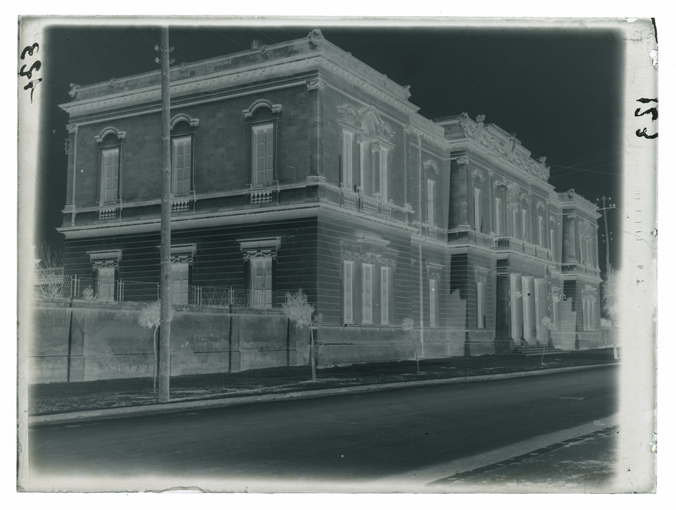 Lecce - Ex Istituto d'Arte "G. Pellegrino " in via De Pietro (negativo) di Palumbo, Giuseppe (XX)