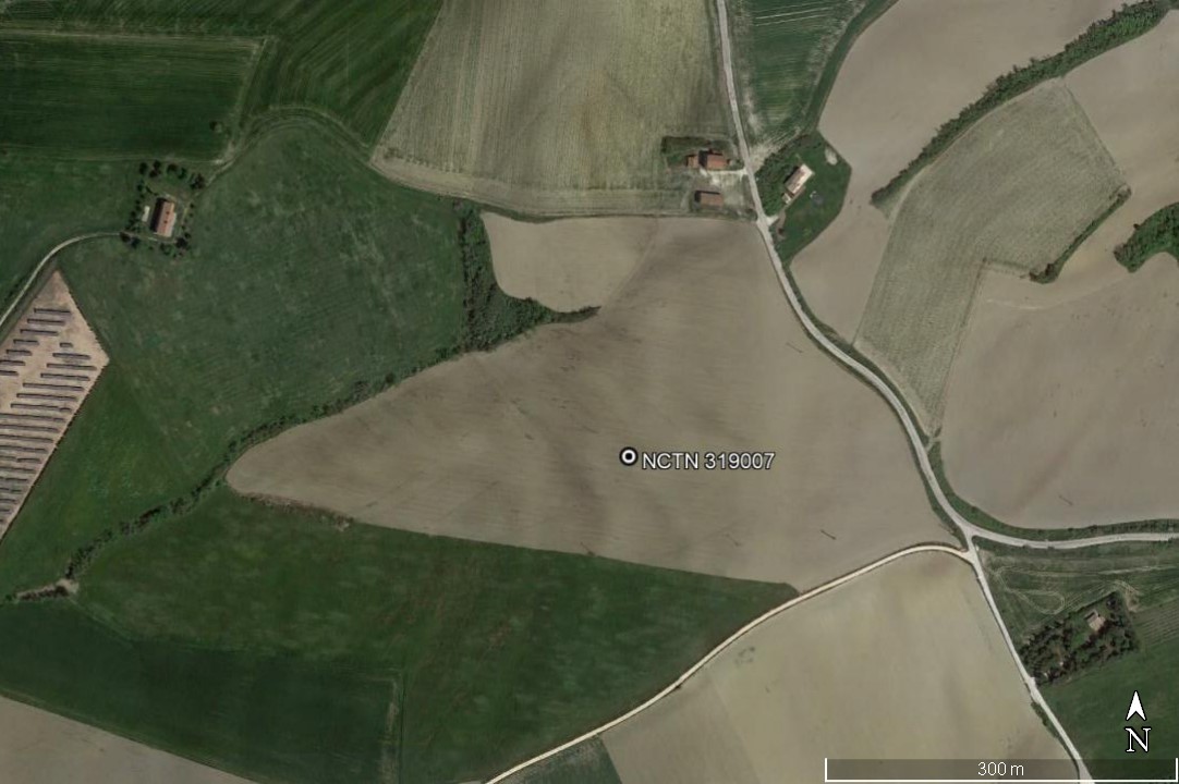 area di materiale mobile, area di frammenti fittili - Castelleone di Suasa (AN)  (PERIODIZZAZIONI/ ARCHI DI PERIODI/ Età del Bronzo-Età romana imperiale)