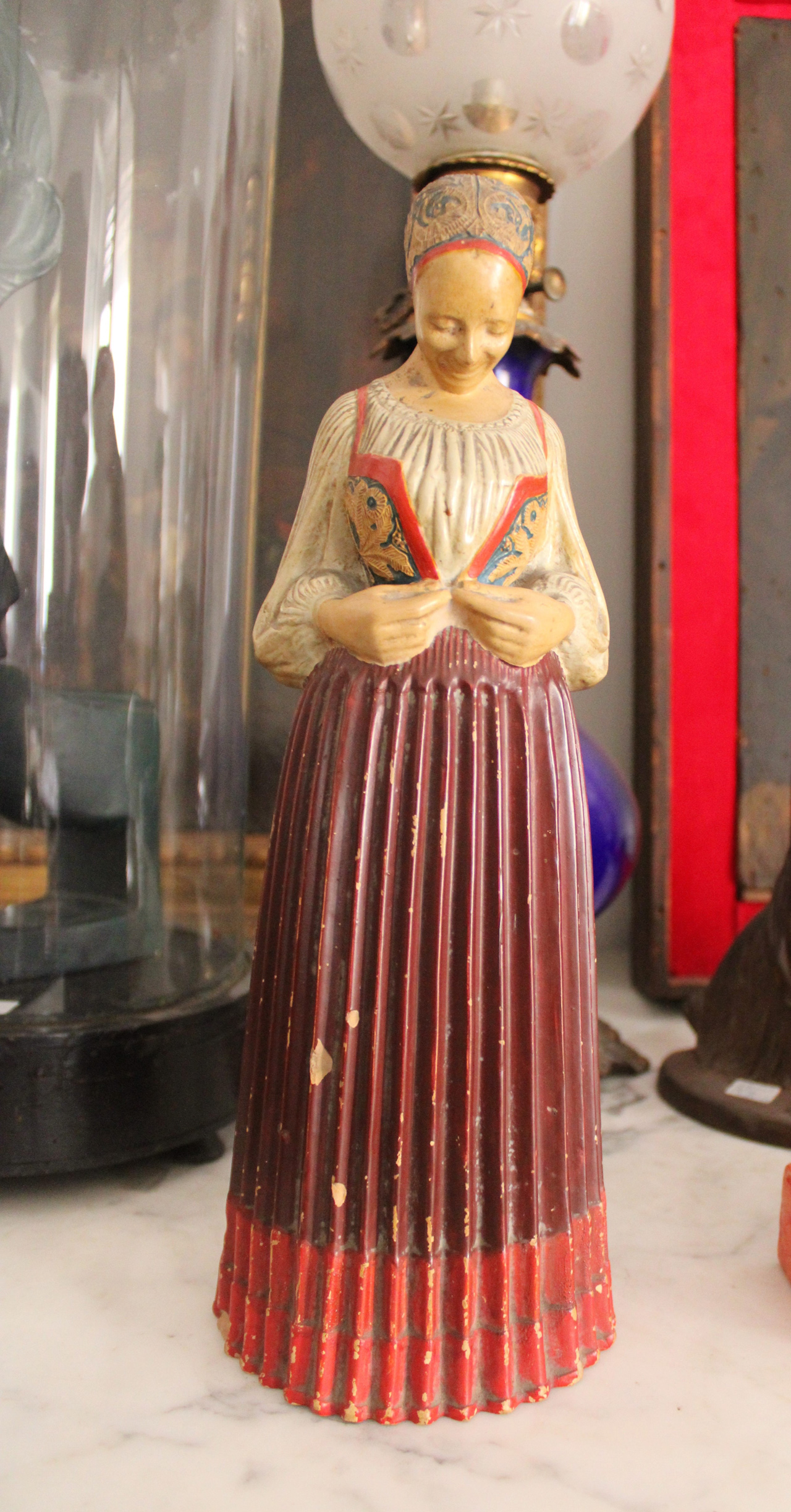 Sposina di Nuoro, figura femminile stante (statua) di Ciusa Francesco (XX)