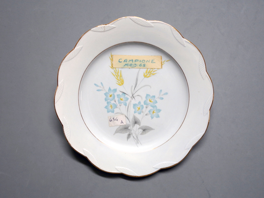 piatto piano, opera isolata - ambito friulano (terzo quarto sec. XX)