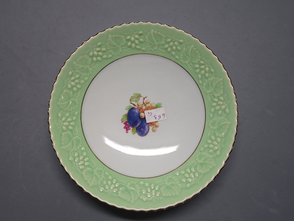 piatto fondo, opera isolata - ambito friulano (terzo quarto sec. XX)