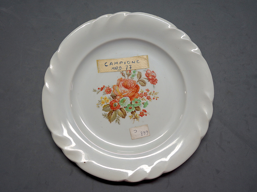 piatto piano, opera isolata - ambito friulano (terzo quarto sec. XX)