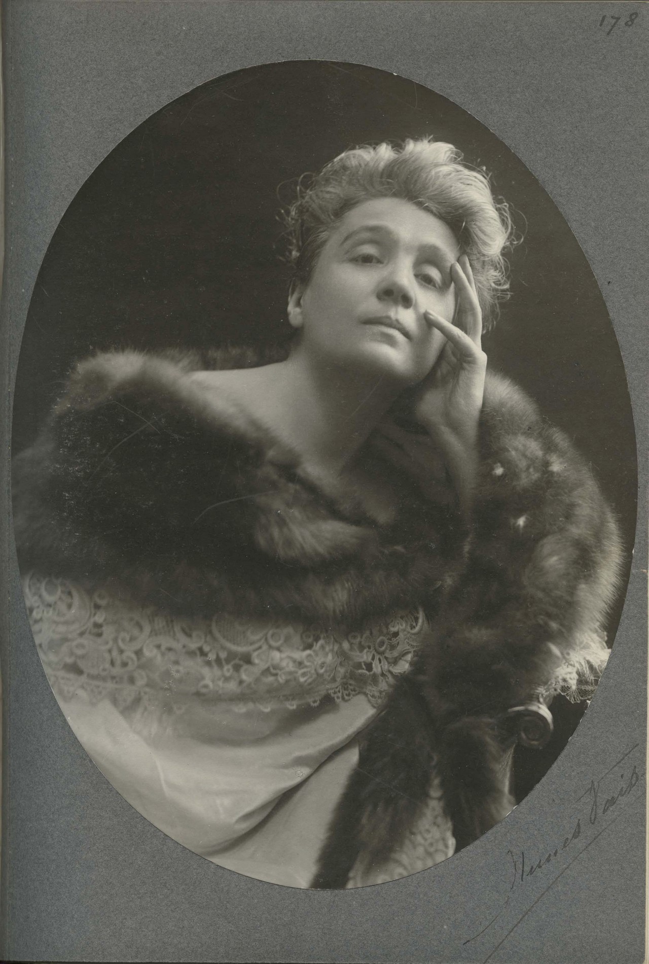 Teatro - Autori teatrali – Henrik Ibsen (1828-1906) - Drammi - Hedda Gabler (positivo) di Nunes Vais, Mario (inizio XX)