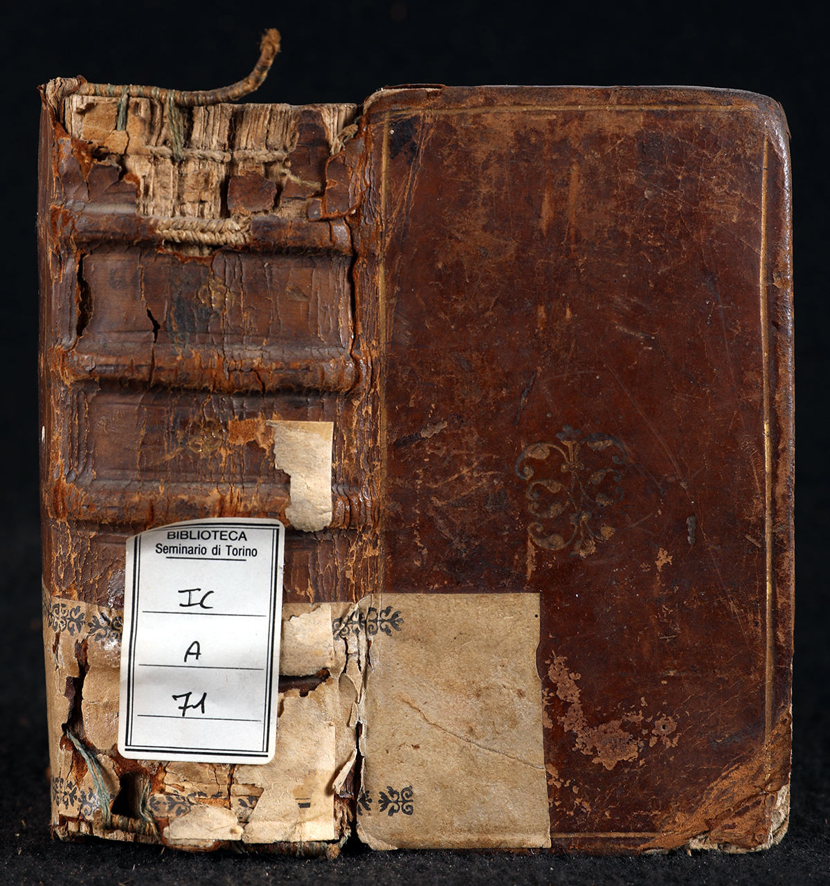 legatura piena, opera isolata - ambito francese (seconda metà XVI)