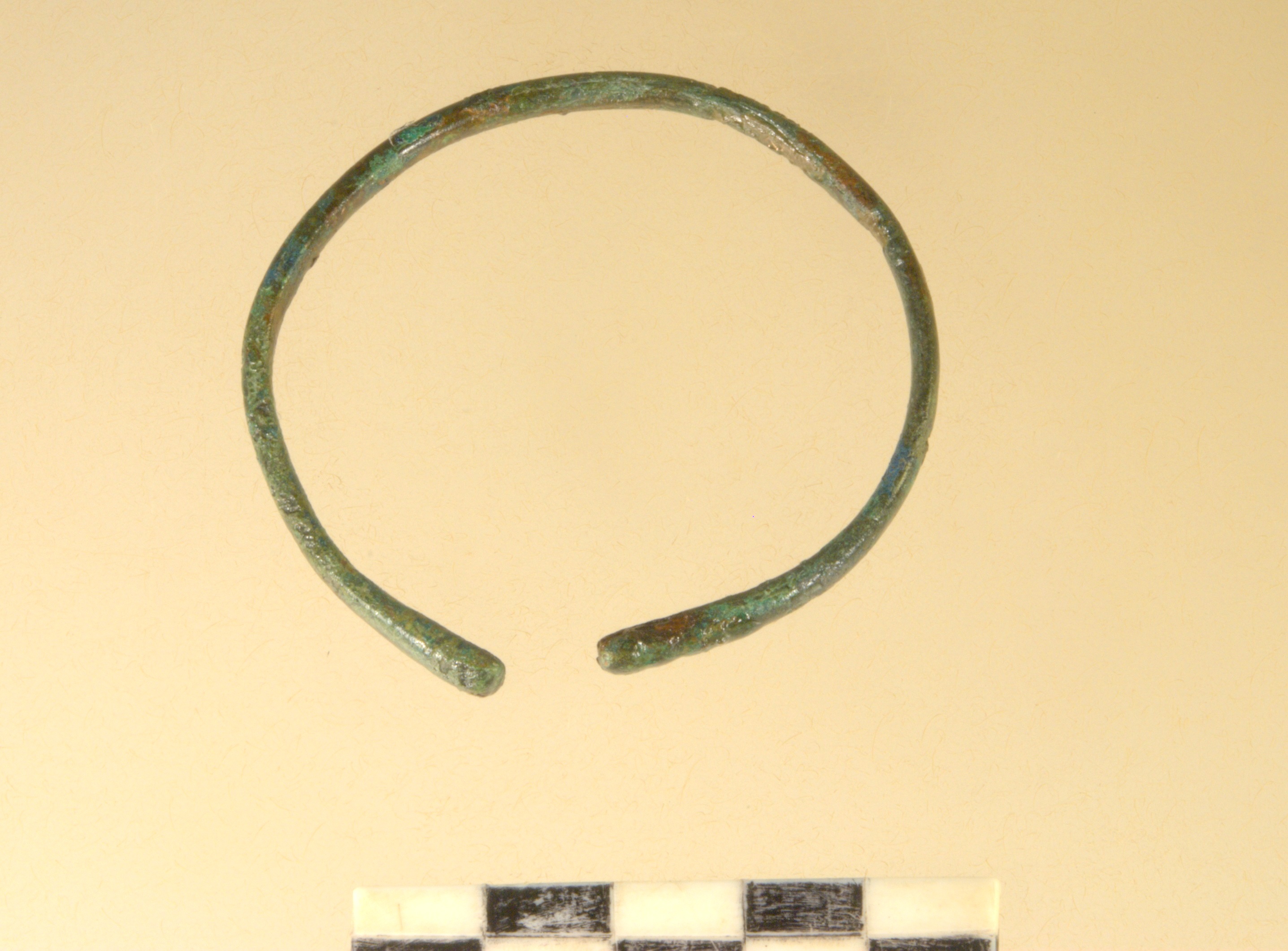 (braccialetto), Tipo Riha 3,7 - Ambito romano tardo-imperiale (SECOLI/ IV)